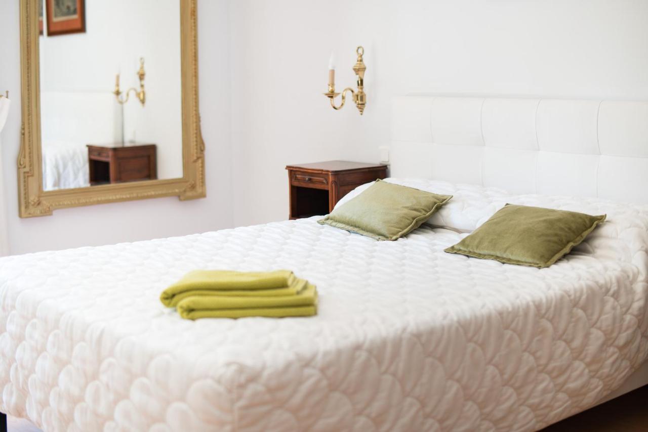 Mas Des Sentes Petit T1 Apartment Nans-les-Pins Luaran gambar