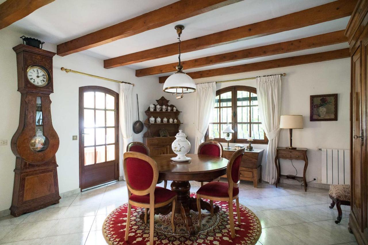 Mas Des Sentes Petit T1 Apartment Nans-les-Pins Luaran gambar