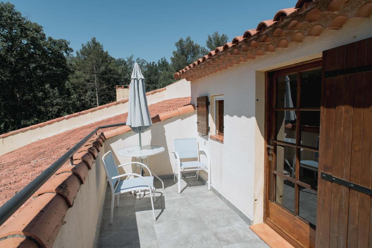 Mas Des Sentes Petit T1 Apartment Nans-les-Pins Luaran gambar