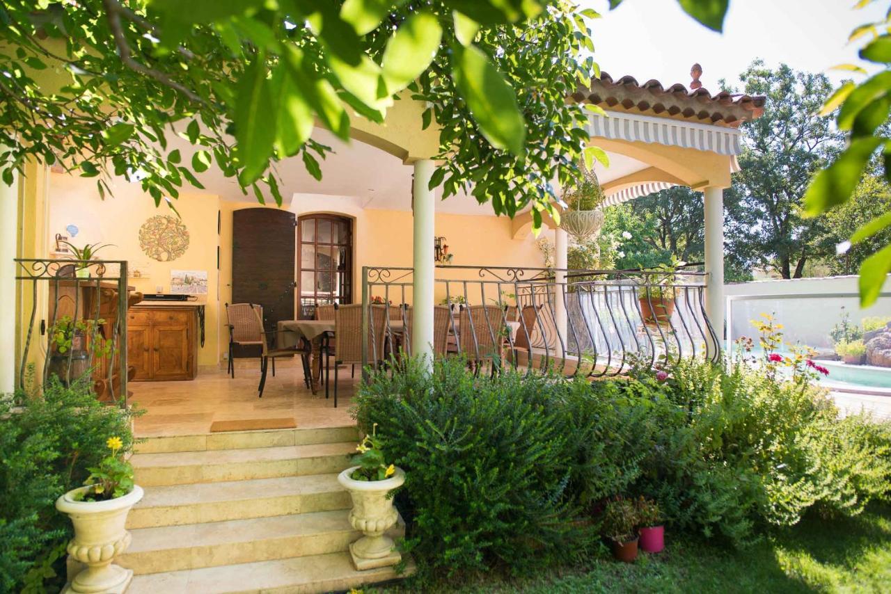 Mas Des Sentes Petit T1 Apartment Nans-les-Pins Luaran gambar