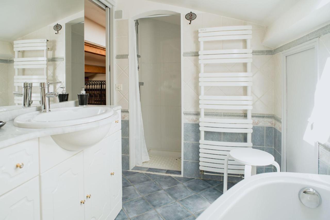 Mas Des Sentes Petit T1 Apartment Nans-les-Pins Luaran gambar